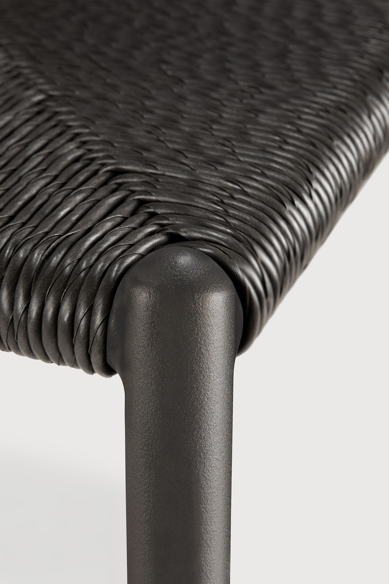 Elin alumiiniumist käetugedeta aiatool – Dark Bronze